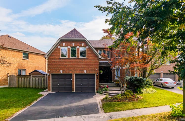 8 Mooreland Court