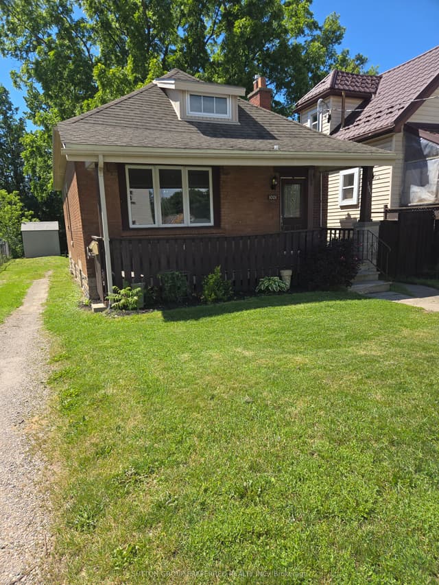 Duplex at 1001 Oxford Street E, London East, ON N5Y 3K6