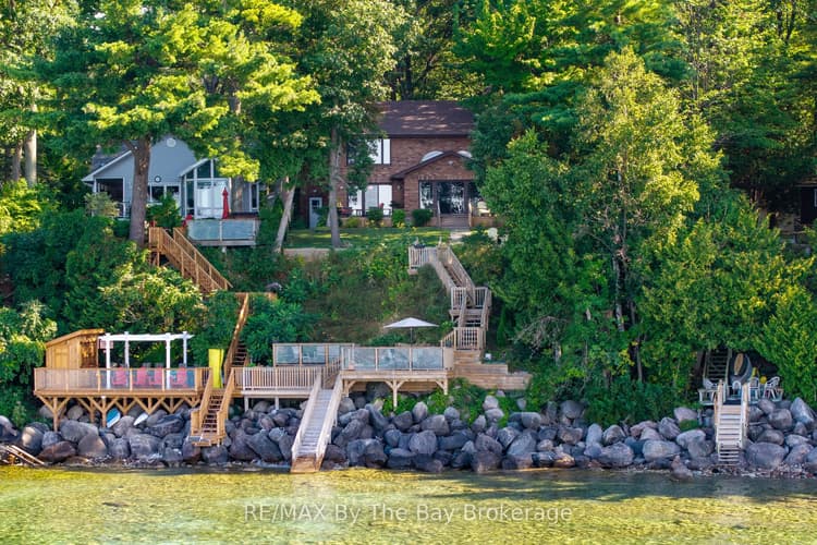 38 Willow Drive