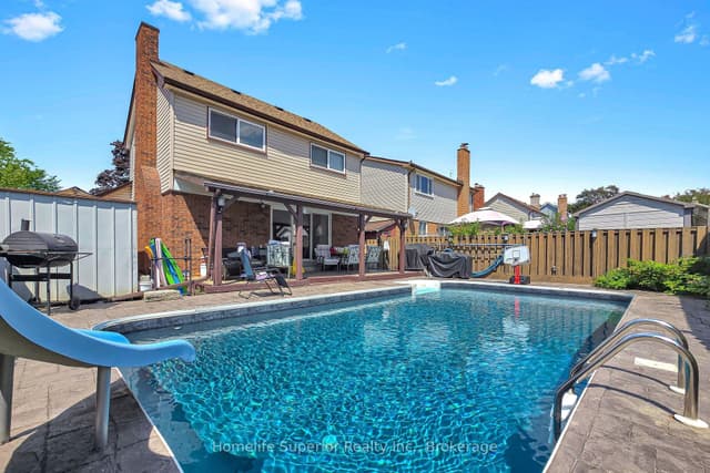 Detached at 641 Merlin Court, Oshawa, ON L1K 1M3