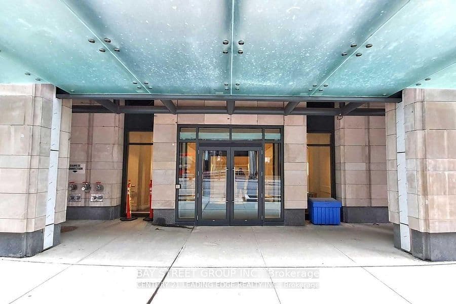 Suite 2110 · Floor 21, Unit 2110 · 955 Bay St