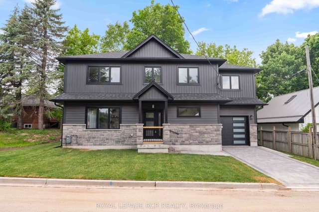 Detached at 7 Henry Street, Orangeville, ON L9W 1R6