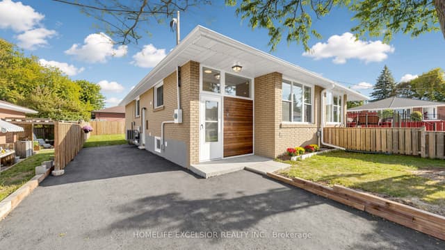 Semi-Detached at 86 Newbury Drive, Newmarket, ON L3Y 4R3