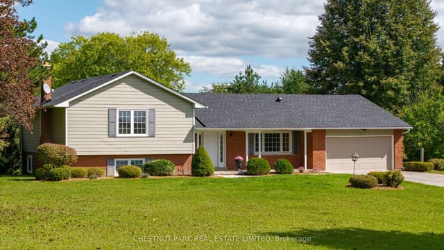 Detached at 15575 12th Concession, King, ON L7E 5R7