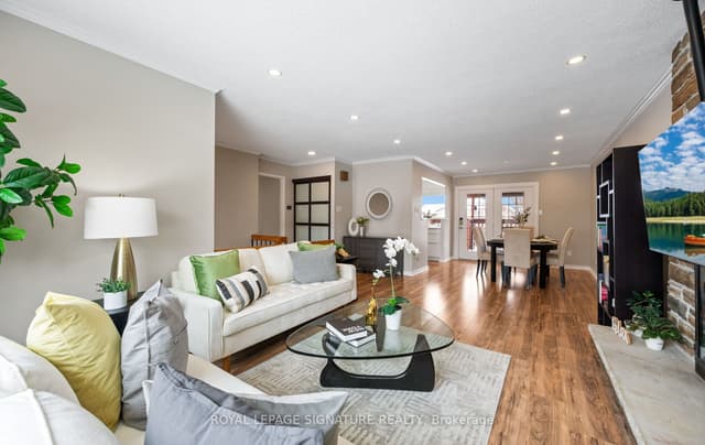 Detached at 6943 Estoril Road, Mississauga, ON L5N 1N3