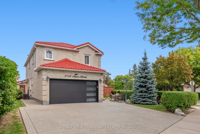 Detached at 7155 Aspen Avenue, Mississauga, ON L5N 5P2