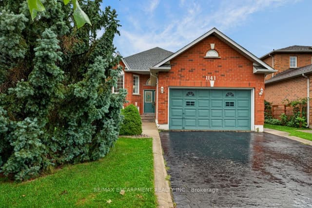 Detached at 1141 Lockhart Road, Burlington, ON L7S 1G8