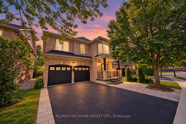 Detached at 614 Society Crescent, Newmarket, ON L3X 2V8
