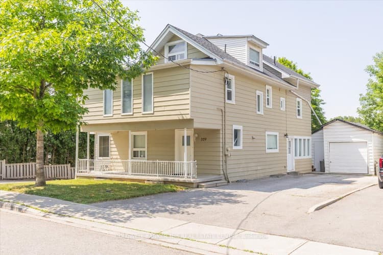 379 Simcoe Street