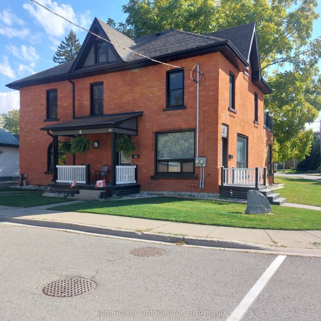 Duplex at 4 Cambria Street, Stratford, ON N5A 1G4