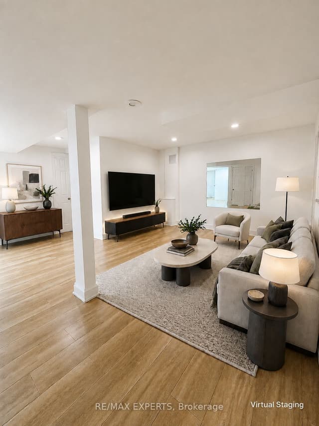 Detached at 178 Highgate Drive Basement, Markham, ON L3R 4N2