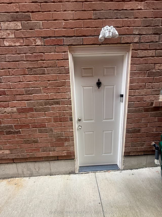 Detached at 384 Michener Place S, Milton, ON L9T 8P7