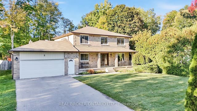 Detached at 2 Amberglen Court, East Gwillimbury, ON L9N 1J6