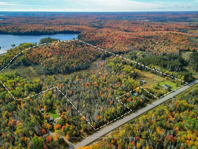 Detached at 3025 Highway 124 Highway, Sundridge, ON P0A 1Z0