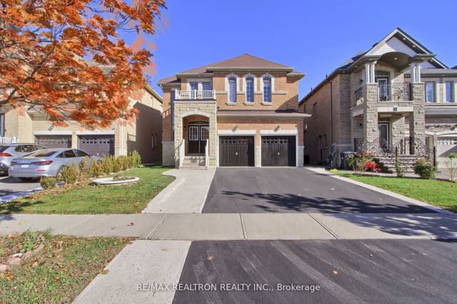 Detached at 79 Apple Valley Way, Brampton, ON L6P 0W4