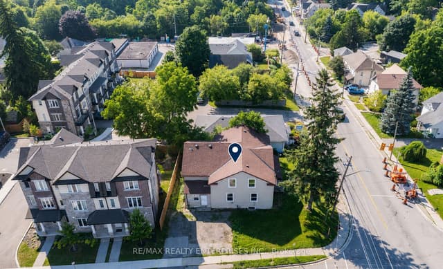 Semi-Detached at 29 MAIN Street S 27A, Halton Hills, ON L7J 1X4