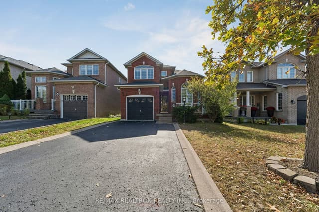 Detached at 58 Lurosa Crescent, Whitby, ON L1R 3A9