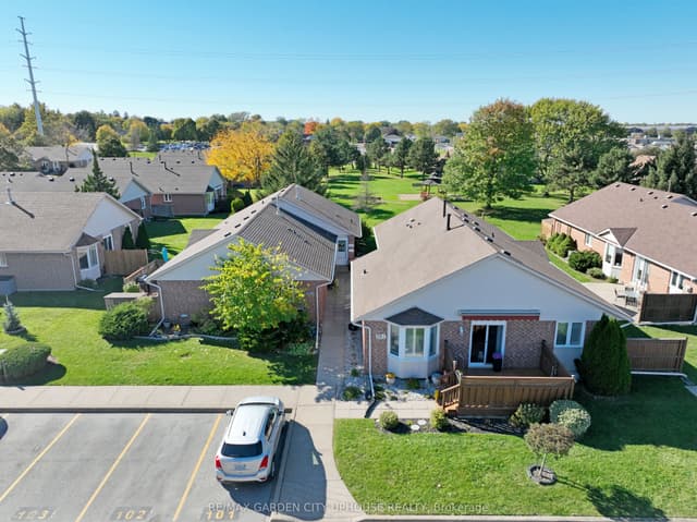 Condo Townhouse at 122 Bunting Road 103, St. Catharines, ON L2P 3X7