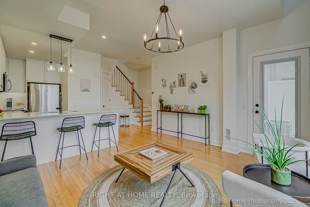 Condo Townhouse at 8169 Kipling Avenue 31, Vaughan, ON L4L 0G4