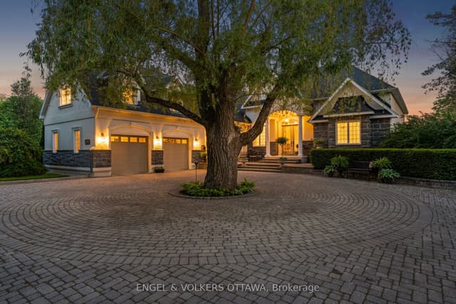 Detached at 6197 Ottawa Street, Stittsville - Munster - Richmond, ON K0A 2Z0