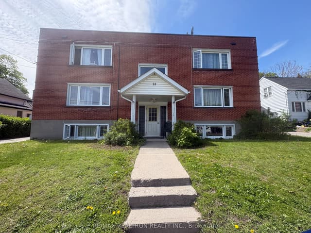 Multiplex at 28 Mccoll Street, Quinte West, ON K8V 5L3
