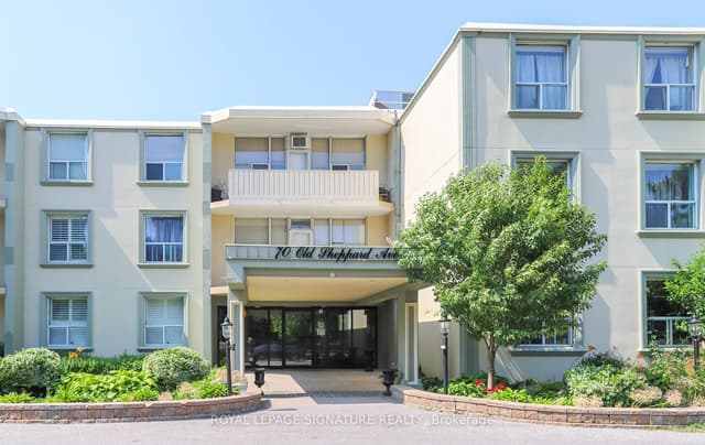 Condo Apartment at Toronto C15, ON