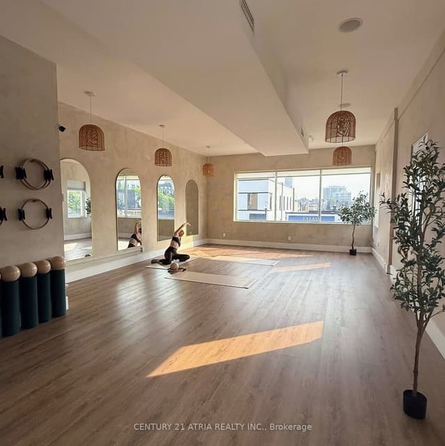 Commercial Retail at 109 Dunn Street 111, Oakville, ON L6J 3C9