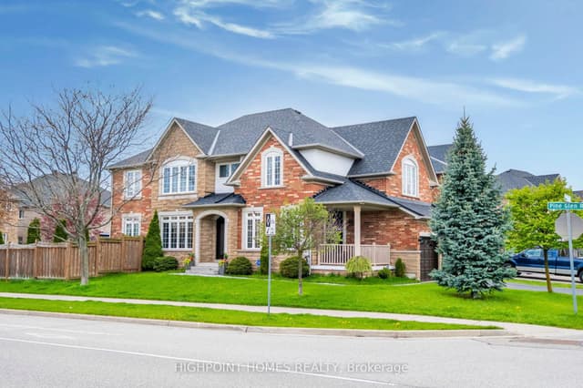 Detached at 2066 Willhaven Trail, Oakville, ON L6M 5G3
