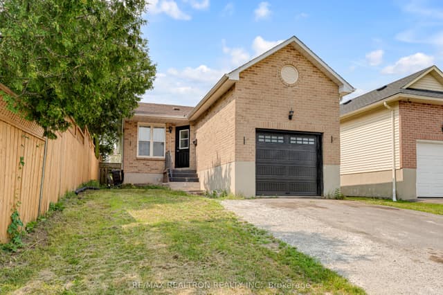 Detached at 709 Ridley Drive, Kingston, ON K7P 2A3
