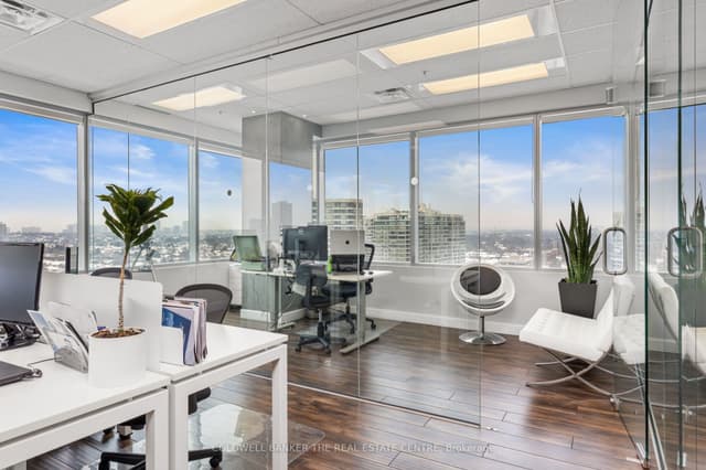 Office at 7191 Yonge Street 812, Markham, ON L3T 0C4