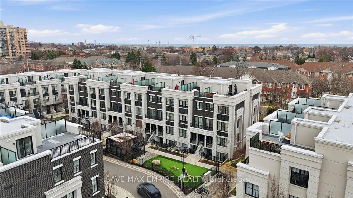 Suite 227 · Floor 2, Unit 227 · 652 Cricklewood Dr