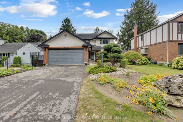Detached at 490 Devonshire Avenue, Woodstock, ON N4S 5P8
