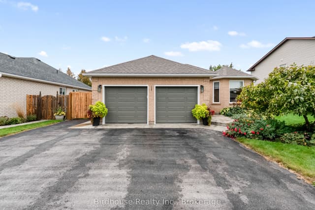 Detached at 25 Kirkconnell Road, Kawartha Lakes, ON K9V 6E7