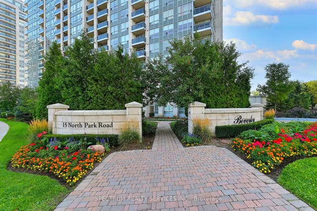 Condo Apartment at 15 North Park Road 904, Vaughan, ON L4J 0A1