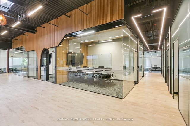 Office at 320 Matheson Boulevard W 211-C, Mississauga, ON L5R 3R1
