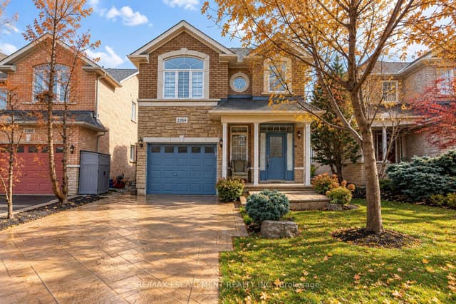 Detached at 2364 Hilda Drive, Oakville, ON L6H 7M9