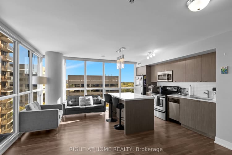 23 Sheppard Avenue