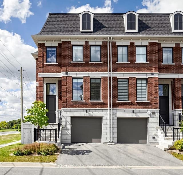 Att/Row/Townhouse at 2 Seacoasts Circle, Vaughan, ON L6A 5B6