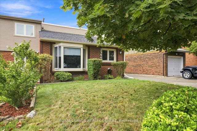 Semi-Detached at 2564 Mainroyal Street, Mississauga, ON L5L 1C9