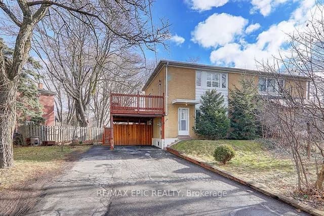 Semi-Detached at 274 Taylor Mills Drive N, Richmond Hill, ON L4C 2T9