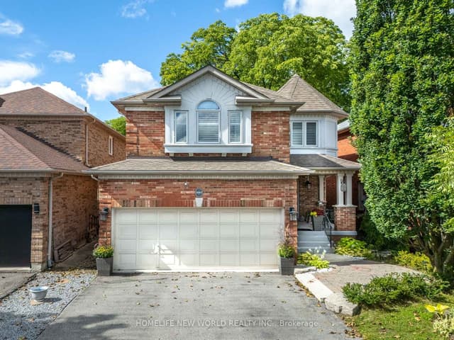 Detached at 397 Hewitt Circle, Newmarket, ON L3X 2L8