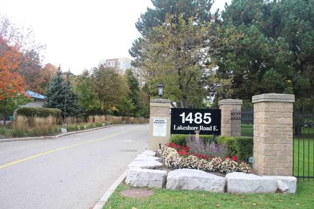Condo Apartment at 1485 Lakeshore Rd. E 518, Mississauga, ON L5E 3G2