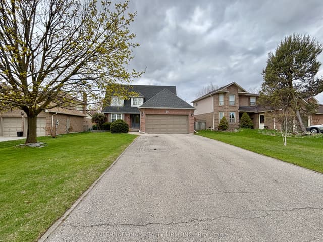 Detached at 168 Willow Lane, Newmarket, ON L3Y 4J3