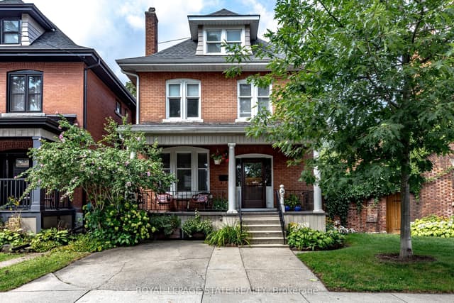 Detached at 24 Fairleigh Crescent, Hamilton, ON L8M 2K9
