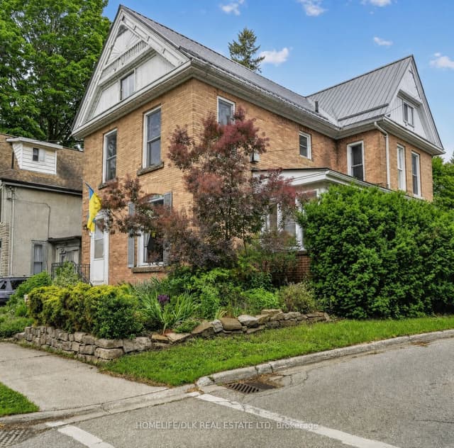 Detached at 186 King Street E, Brockville, ON K6V 1C3