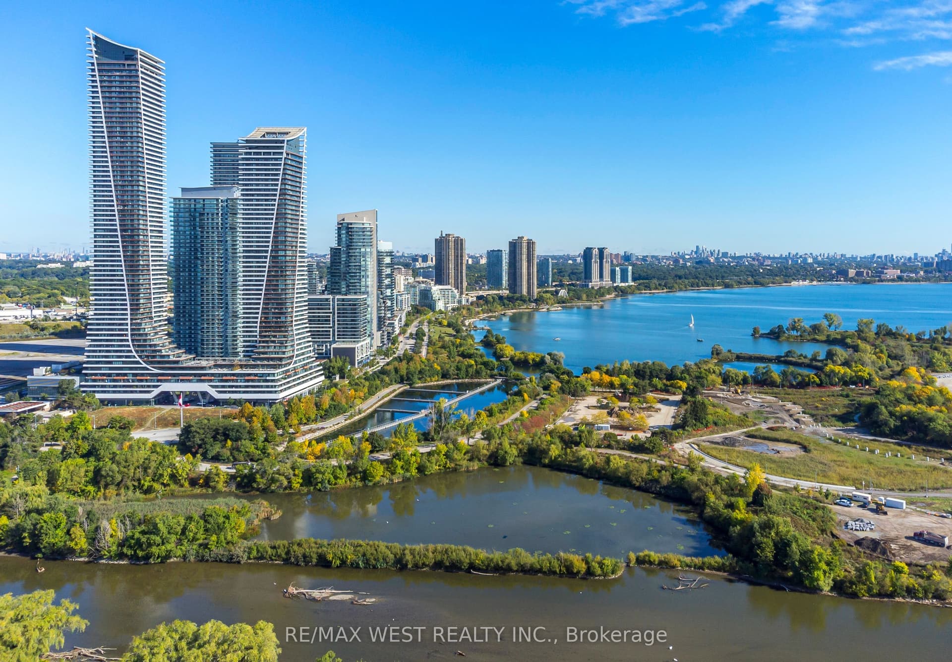 Suite 1705 · Floor 17, Unit 1705 · 10 Park Lawn Rd