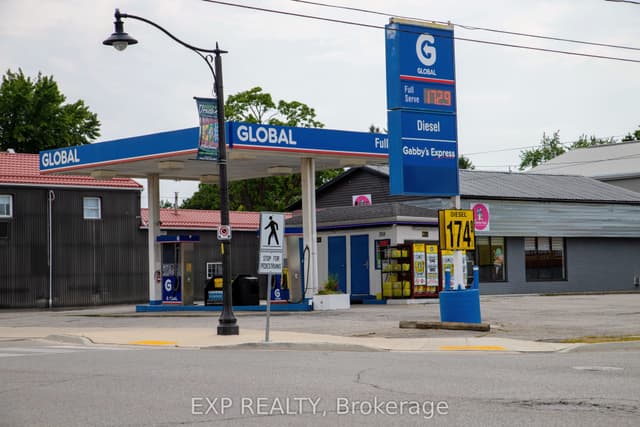 Commercial Retail at 308 ST GEORGE Street, Chatham-Kent, ON N0P 1M0