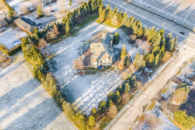 Detached at 2 Edgeforest Drive, Brampton, ON L6P 0E1