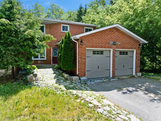 Detached at 125 Andrew Street, Clarington, ON L1B 1J5