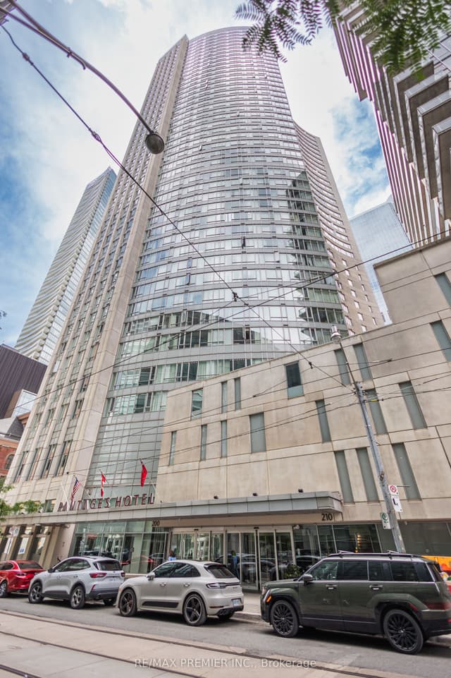 Condo Apartment at 210 Victoria Street 4407, Toronto, ON M5B 2R3, Toronto C08